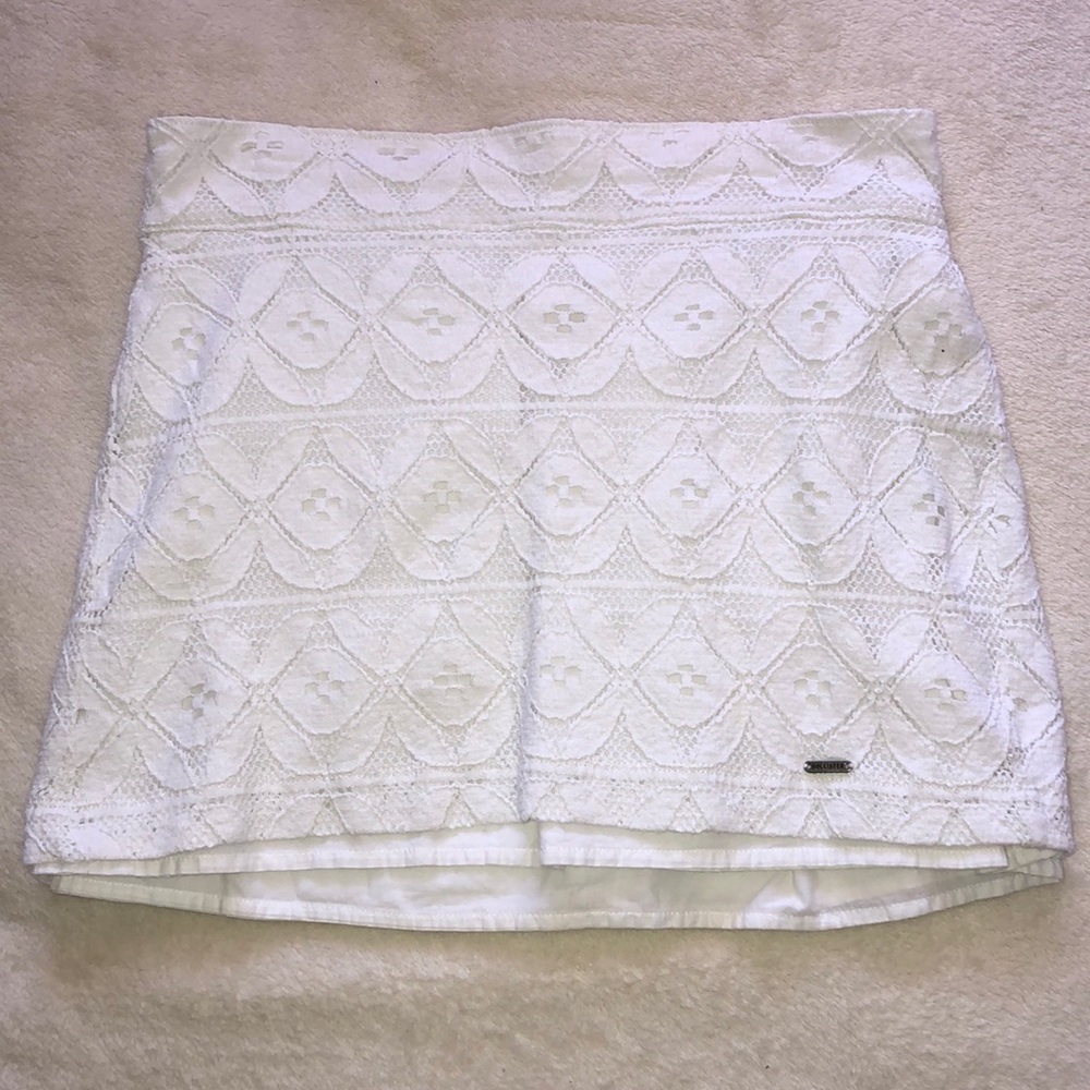 white crochet mini skirt hollister